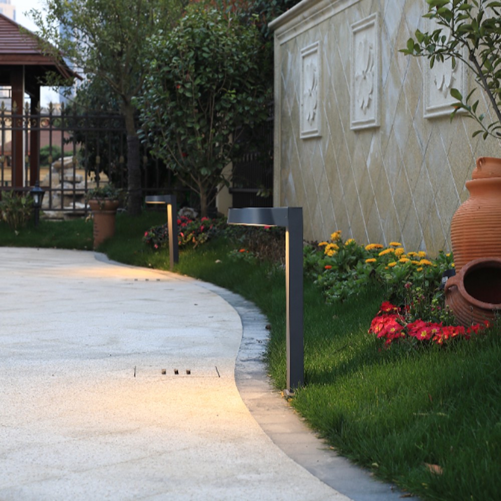 Garden Light PLX 8004-B Model